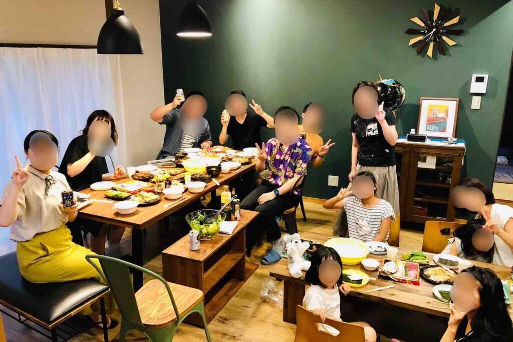 松山48坪！道後温泉付近駐車場有り清潔さと設備の充実さが高評価 大切な家族仲間と広々とくつろげます别墅 外观 照片